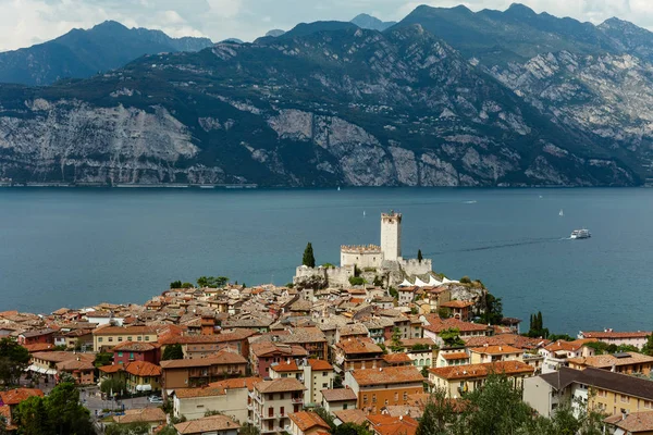 Malcesine σε λίμνη Γκάρντα — Φωτογραφία Αρχείου