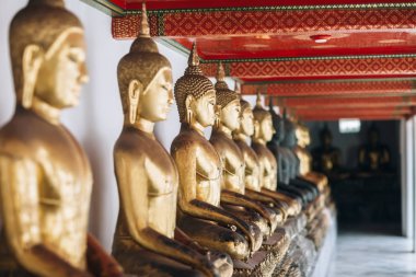 Tayland altın Buda satırı