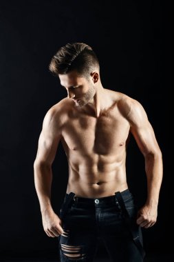 genç adam poz portresi 