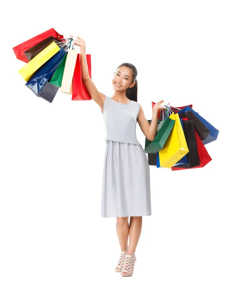 Mulher segurando sacos de compras — Fotografia de Stock