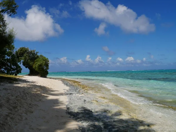 Managaha ön strandlinjen, Saipan — Stockfoto