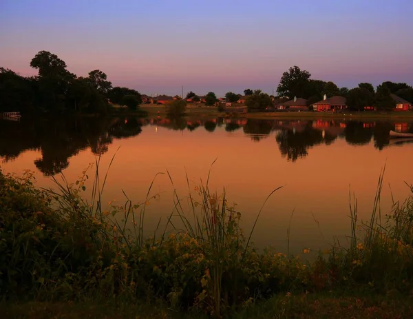 Varázslat Óra Után Sunset Vet Egy Boldog Hangulatát Vízpart Oklahoma — Stock Fotó