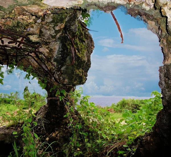 Huge Holes Old Japanese Pillbox San Antonio Coral Ocean Point — Stock Photo, Image