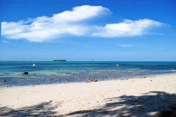 Solig Dag Vid Lågvatten Micro Stranden Garapan Saipan Managaha Island — Stockfoto