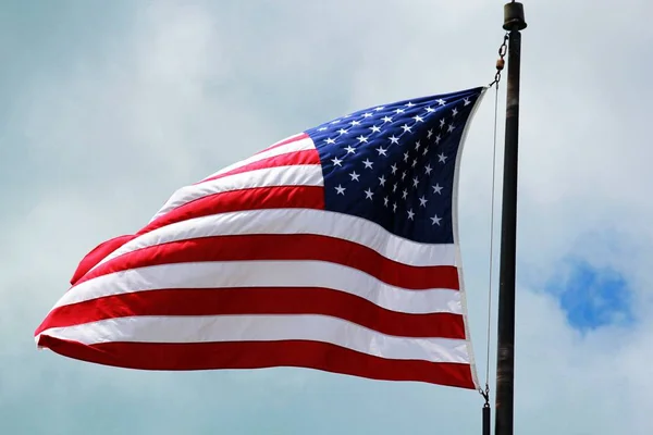 Close Flagunited States America Flag Waving Wind Pole — Stock Photo, Image