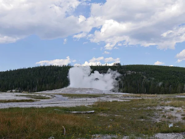 Steam Boiling Water Spurts Out High 100 180 Feet Old — Stock Photo, Image