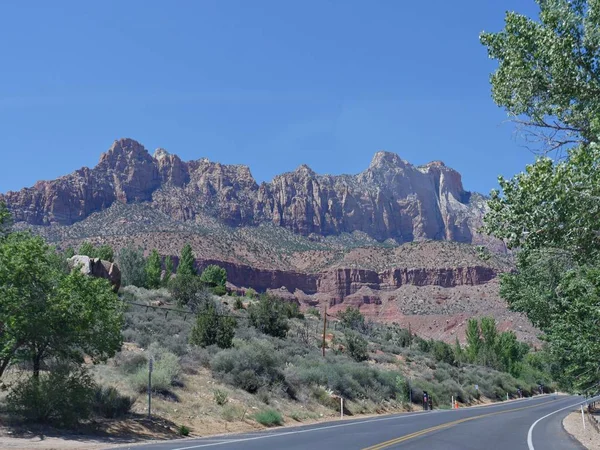 Vistas Laterales Carretera Que Conducen Parque Nacional Zion Utah — Foto de Stock
