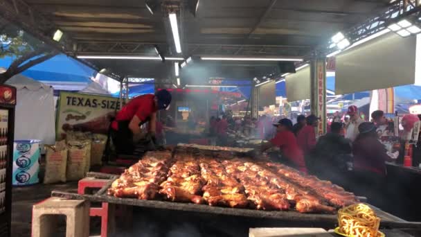 Dallas Texas October 2019 Food Vendors Barbeque Vast Amount Meat — Stock Video