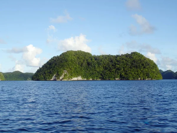 Scénický Pohled Skalní Ostrovy Palau — Stock fotografie