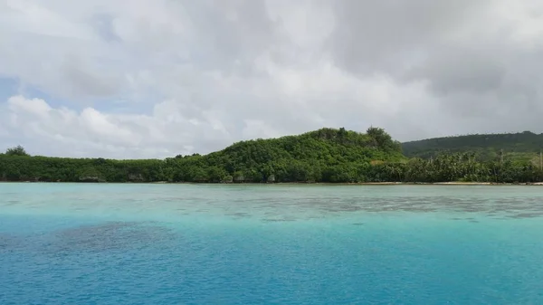 Nedotčené Modré Vody Zelenající Zeleň Tumon Bay Guam — Stock fotografie