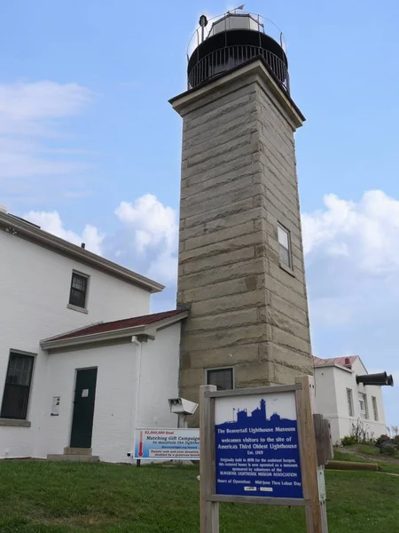 Jamestown Rhode Island Září 2017 Beavertail Lighthouse Třetí Nejstarší Maják — Stock fotografie