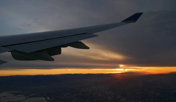 Захватывающий Восход Солнца Прорывается Через Горизонт Над Сан Франциско Калифорния — стоковое фото