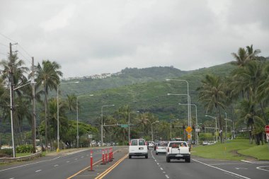 Honolulu, Hawaii-Eylül 2015: Honolulu otoyolları boyunca sahneler sürüyor.