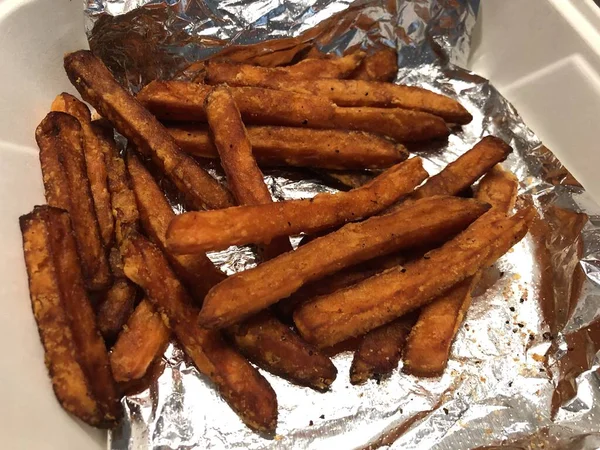 Sweet Potato Fries Aluminum Foil — Stock Photo, Image