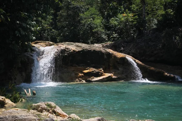 Mittlere Weite Von Baobao Falls Einer Der Attraktionen Liangga Surigao — Stockfoto