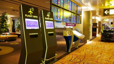 Singapur, Singapur-Mart 2016: Changi Havalimanı 'ndaki Terminal 2' deki uçuş bilgileri.