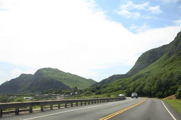 夏威夷檀香山 2015年9月 夏威夷瓦胡岛的风景区 背景是美丽的山脉 — 图库照片