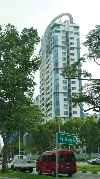 Singapore Singapore March 2016 Tall Building Arang Road Light Traffic — Stock Photo, Image