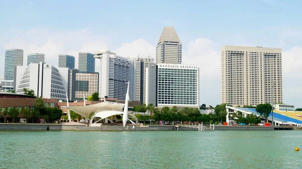 Singapur Singapur Marzec 2016 Piękny Widok Nowoczesne Budynki Komercyjne Marina — Zdjęcie stockowe