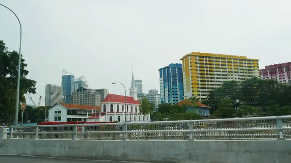 新加坡 新加坡 2016年3月 新加坡街对面的现代多彩的建筑 — 图库照片