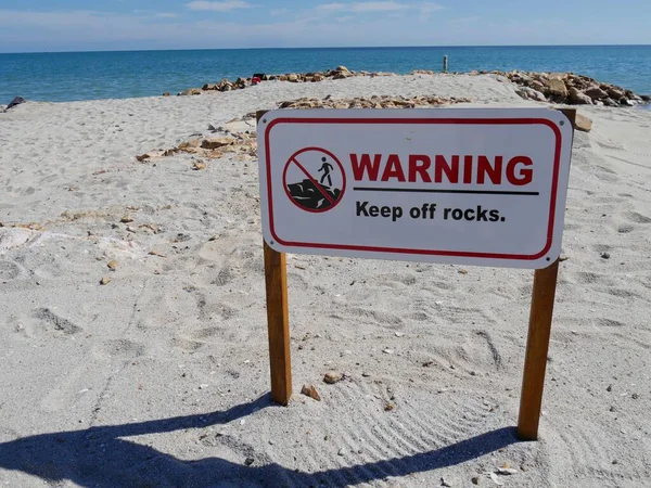 Warning Sign Beach People Keep Rocks Harvest Caye Belize — Stock Photo, Image