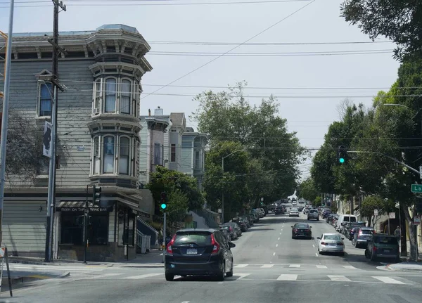 San Francisco California Julio 2018 Edificios Pintorescos Con Autos Estacionados — Foto de Stock