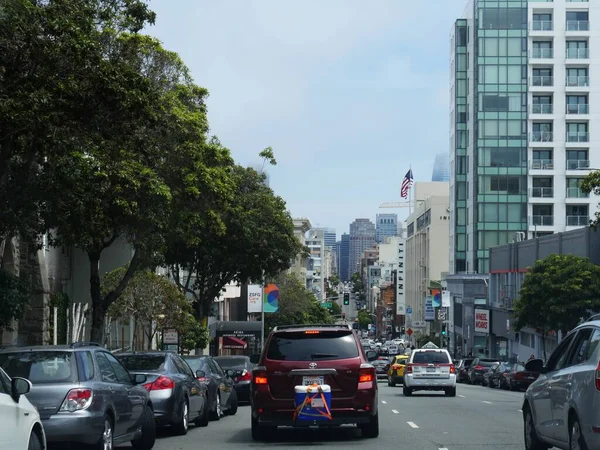 San Francisco California July 2018 Cars Parked Both Sides Street — Stock Photo, Image