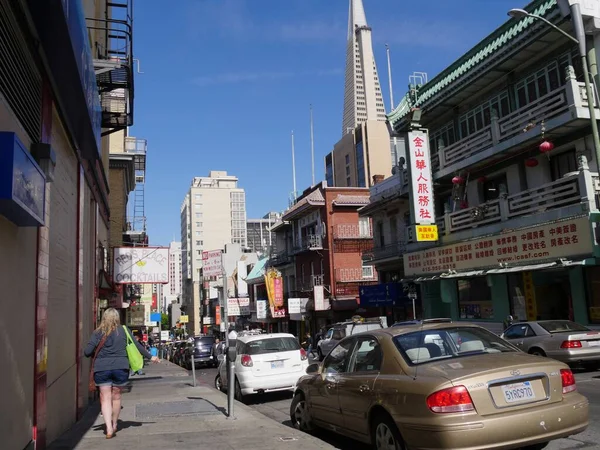 San Francisco California Julio 2018 Recorte Una Calle Concurrida Con — Foto de Stock