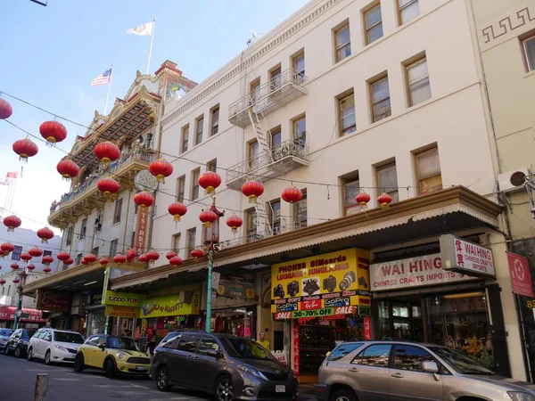 San Francisco California Julio 2018 Faroles Rojos Colgando Sobre Las —  Fotos de Stock