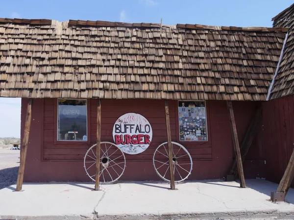 Newberry Springs California Julio 2018 Plano Medio Cerca Cartel Con — Foto de Stock