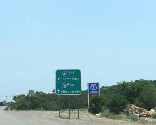 도로에 표지판과 로사와 뉴멕시코 — 스톡 사진
