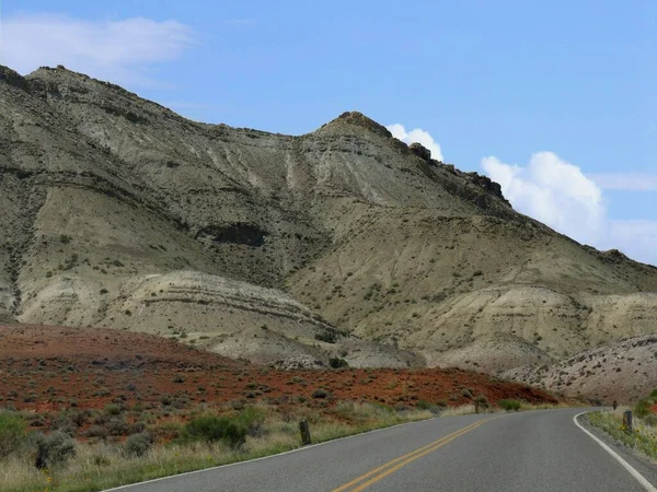 Wyoming Kıçları Dağları Olan North Fork Highway Boyunca Manzaralı Bir — Stok fotoğraf