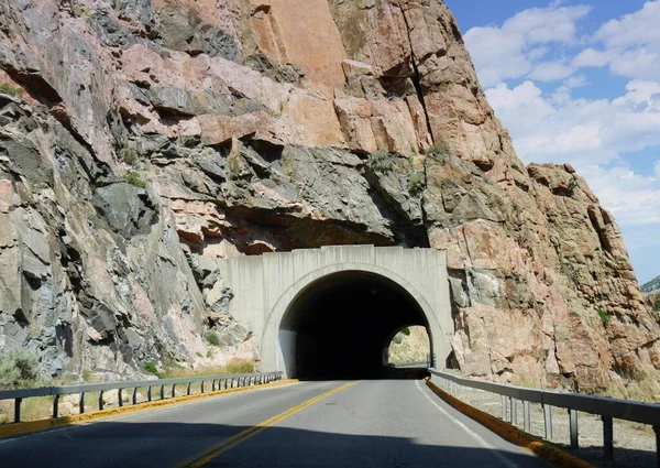 Túnel Shoshone Canyon Barragem Buffallo Bill Túnel Mais Longo Wyoming — Fotografia de Stock