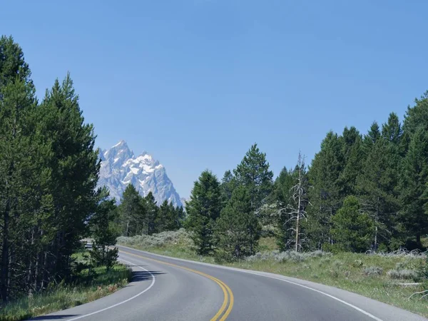 Blick Auf Die Grand Teton Gebirgsketten Durch Kurvenreiche Straßen Grand — Stockfoto