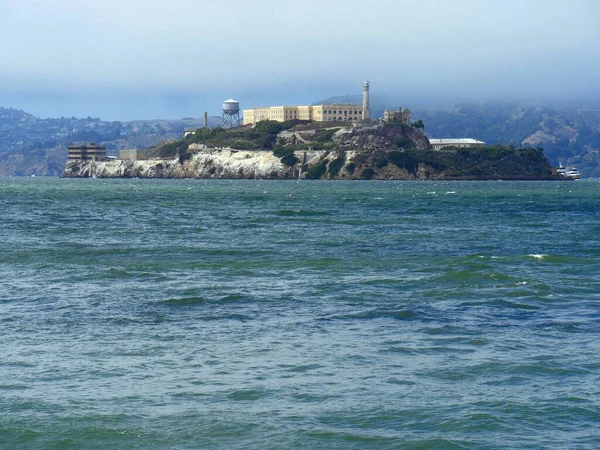 Alcatraz Island Seen San Francisco Bay Alcatraz Used Military Federal — Stock Photo, Image