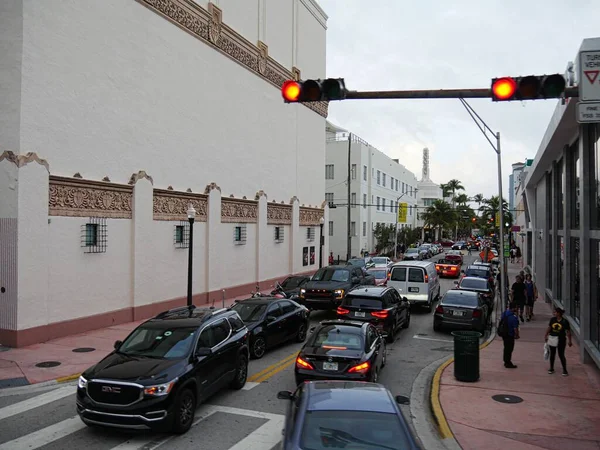 Miami Florida Aralık 2018 Miami Bir Ara Sokakta Trafik — Stok fotoğraf