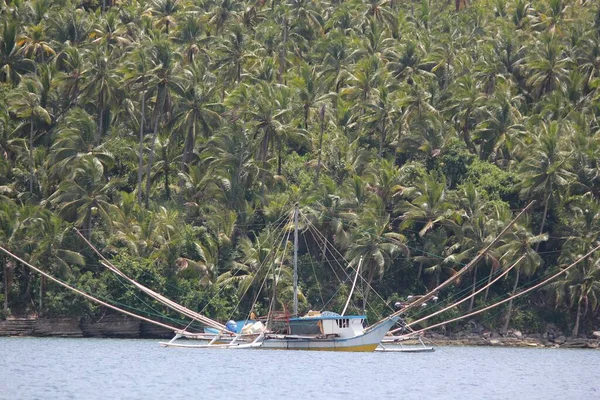 Surigao Del Sur Filipinas Agosto 2014 Barco Pesca Ancora Litoral — Fotografia de Stock