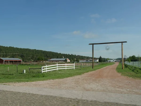 Custer City South Dakota Juli 2018 Farmsteads Längs Vägen Black — Stockfoto