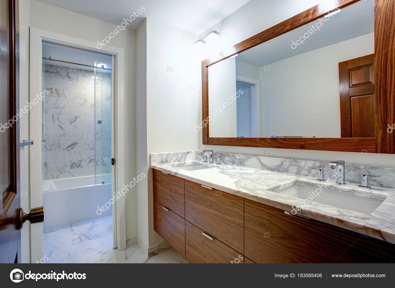 Sleek Bathroom With Double Vanity Cabinet Stock Photo C Alabn