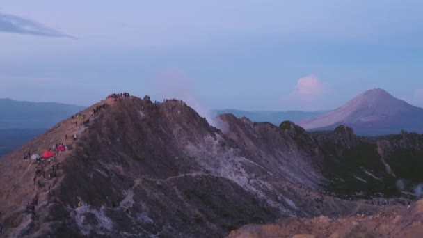 Volcán justo antes de la erupción Sumatra — Vídeo de stock