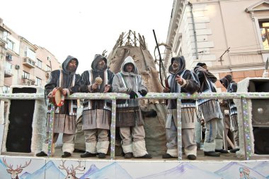 Ukrayna, Chernivtsi, Ocak 2020. Yıldırım Festivali: 