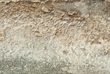 Eski kirli dokular, çatlak beton duvarlar.