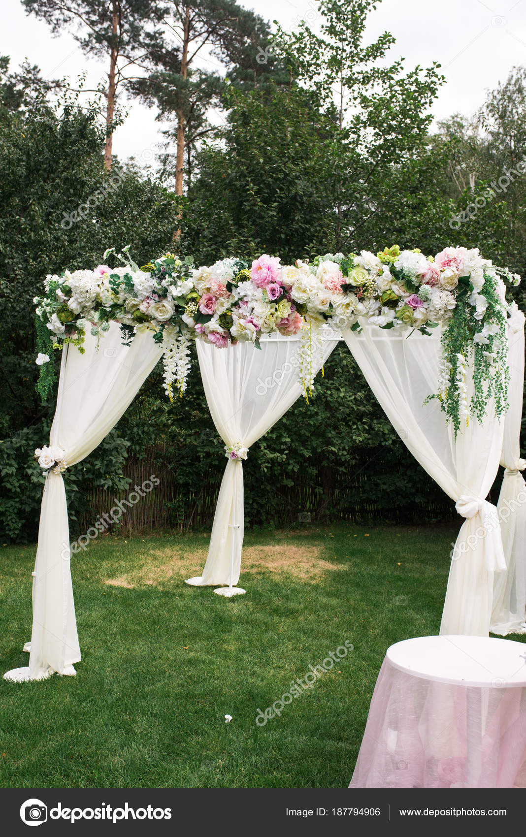 platform wedding