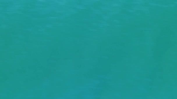 Vue aérienne de la surface calme de la mer 