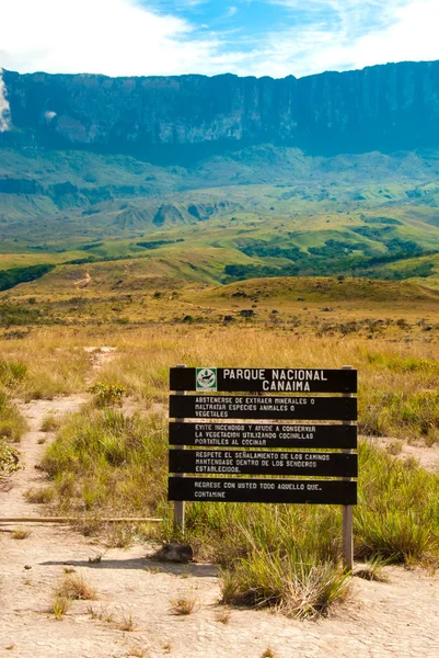 Sign of Canaima National Park, Venezuela — Stock Photo, Image