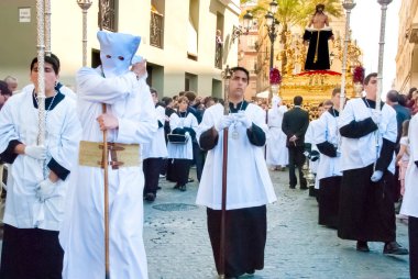 La Semana Santa geçit töreninde İspanya, Andalucia, Cadiz