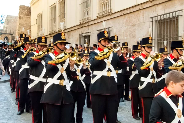 La Semana Santa geçit töreninde İspanya, Andalucia, Cadiz