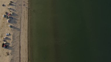 Güzel plaj manzarası yukarıdan