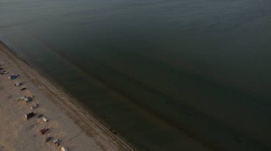 Güzel plaj manzarası yukarıdan