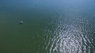 Güzel plaj manzarası yukarıdan